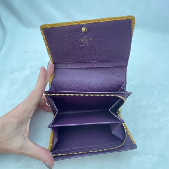 Louis Vuitton Yellow Epi Wallet - Picture 7 of 16
